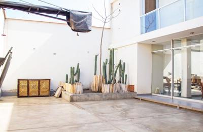 VENTA DE CASA DE 3 PISOS EN PIMENTEL