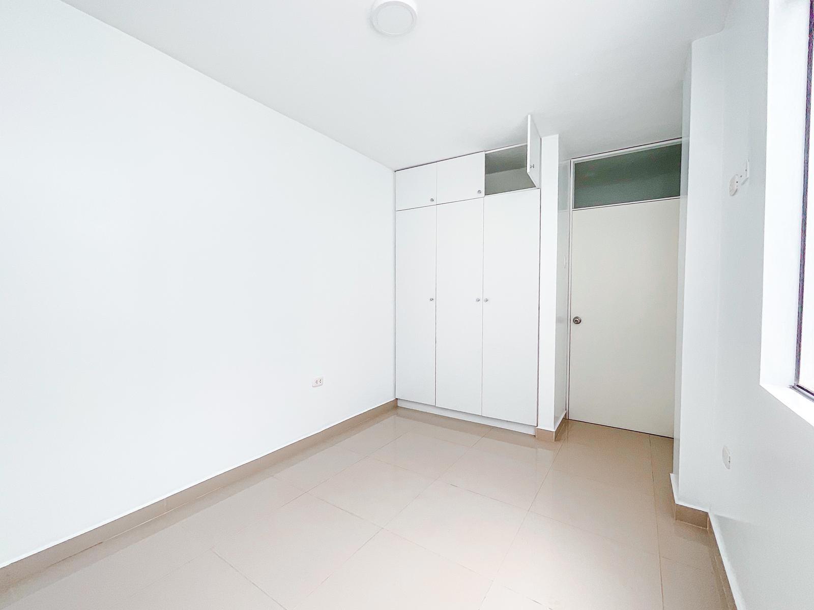 VENTA DE DEPARTAMENTO EN 4TO - URB. LOS SAUCES, PIMENTEL