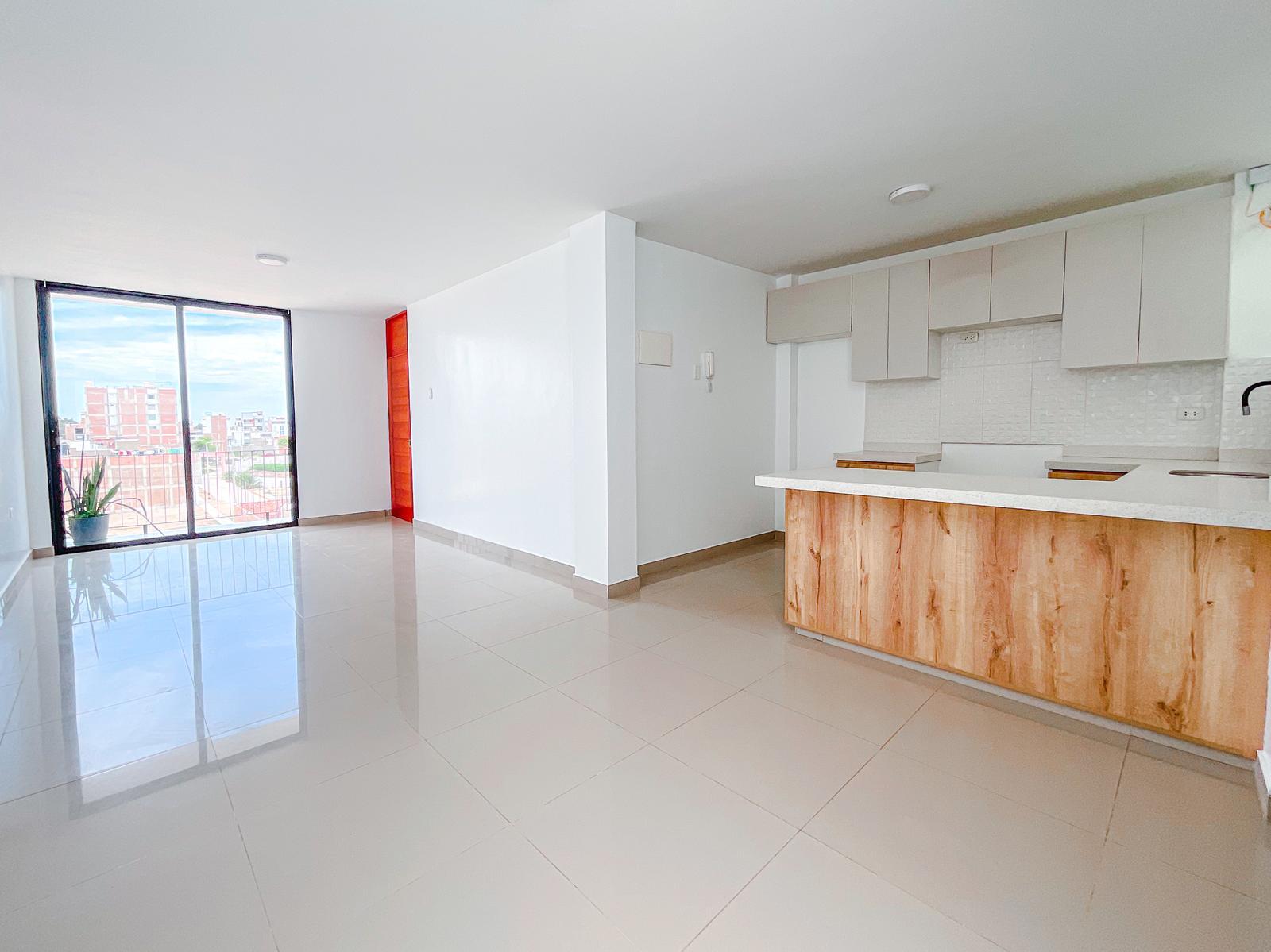 VENTA DE DEPARTAMENTO EN 4TO - URB. LOS SAUCES, PIMENTEL
