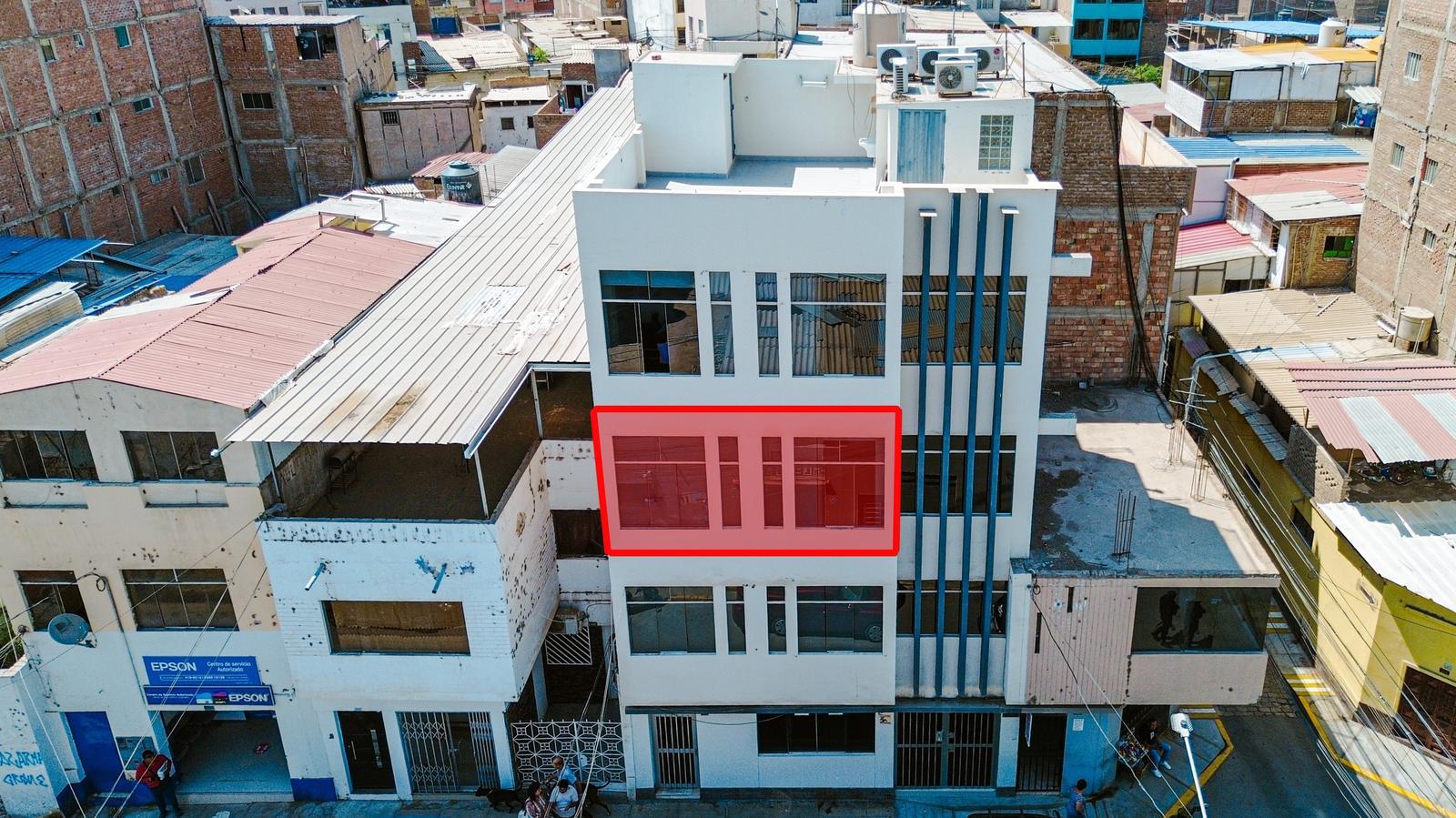 ALQUILER DE OFICINA AMOBLADA EN CENTRO DE CHICLAYO