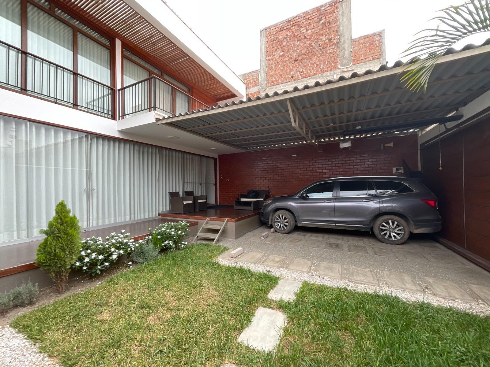 CASA EN VENTA – VILLAS DEL JOCKEY