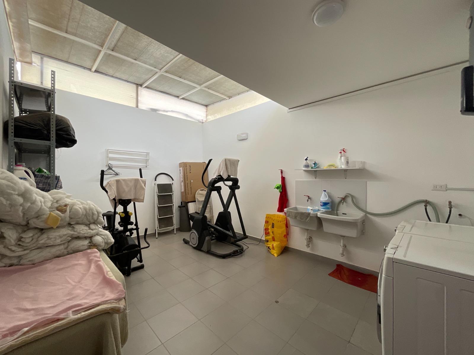 CASA EN VENTA – VILLAS DEL JOCKEY