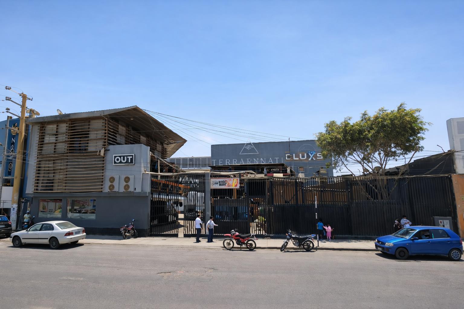 Local comercial de 1,976.40 m² en venta – Chiclayo