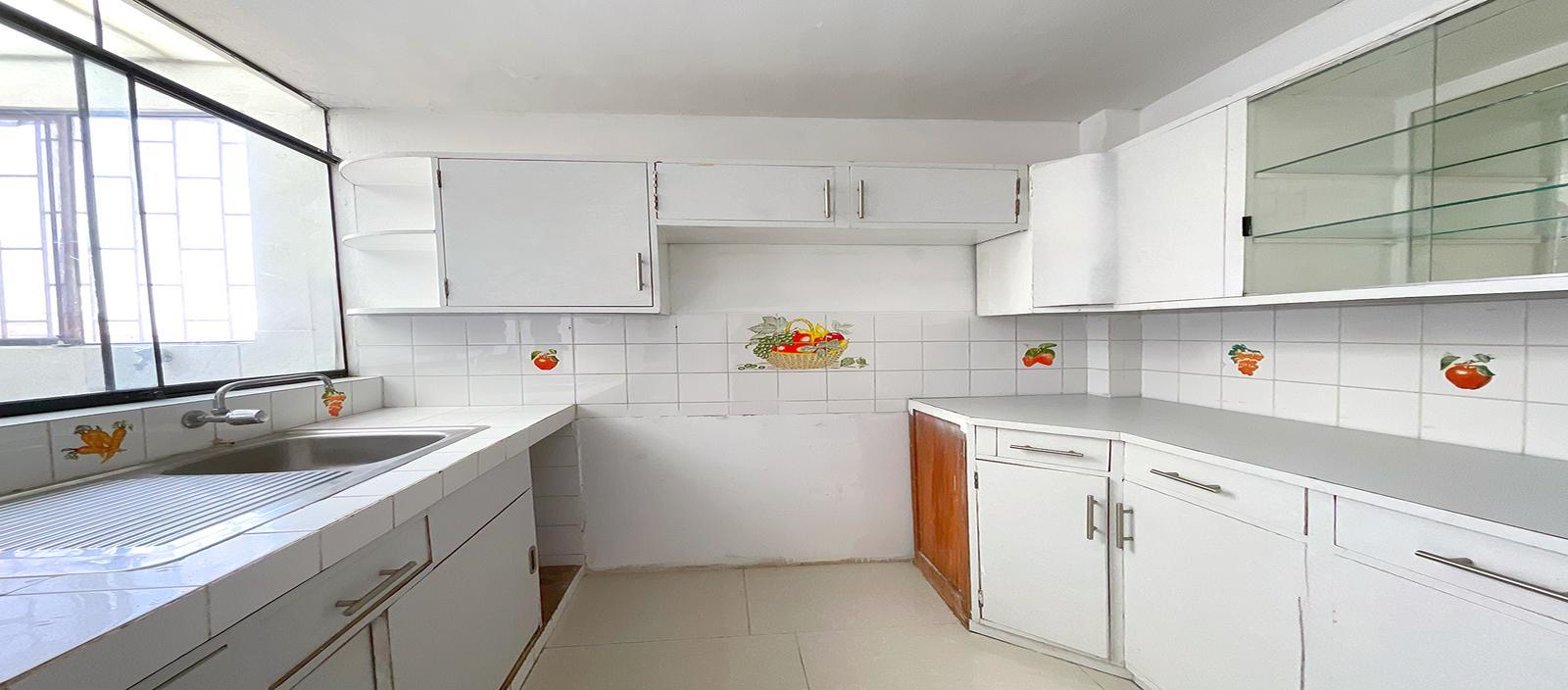 VENTA DE DEPARTAMENTO 2° PISO - CENTRO DE CHICLAYO