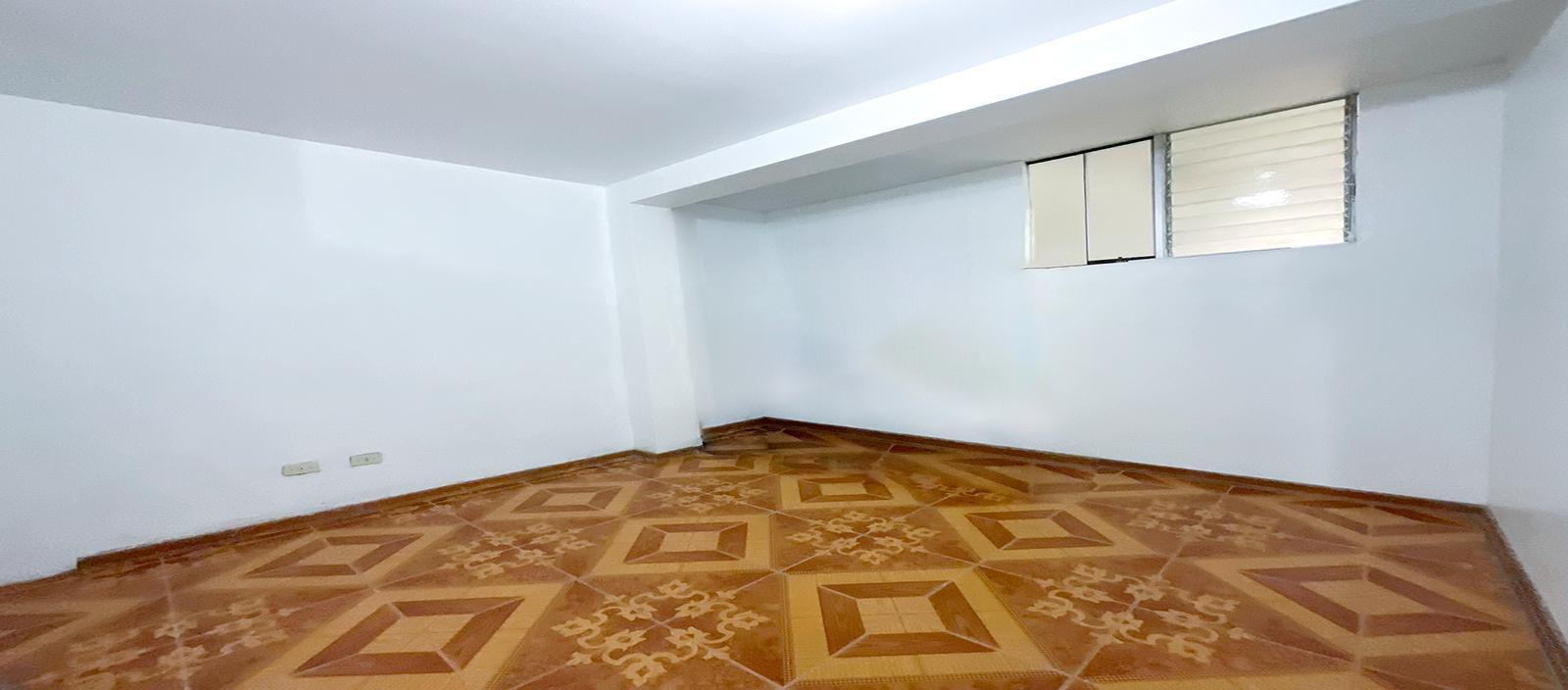 VENTA DE DEPARTAMENTO 2° PISO - CENTRO DE CHICLAYO
