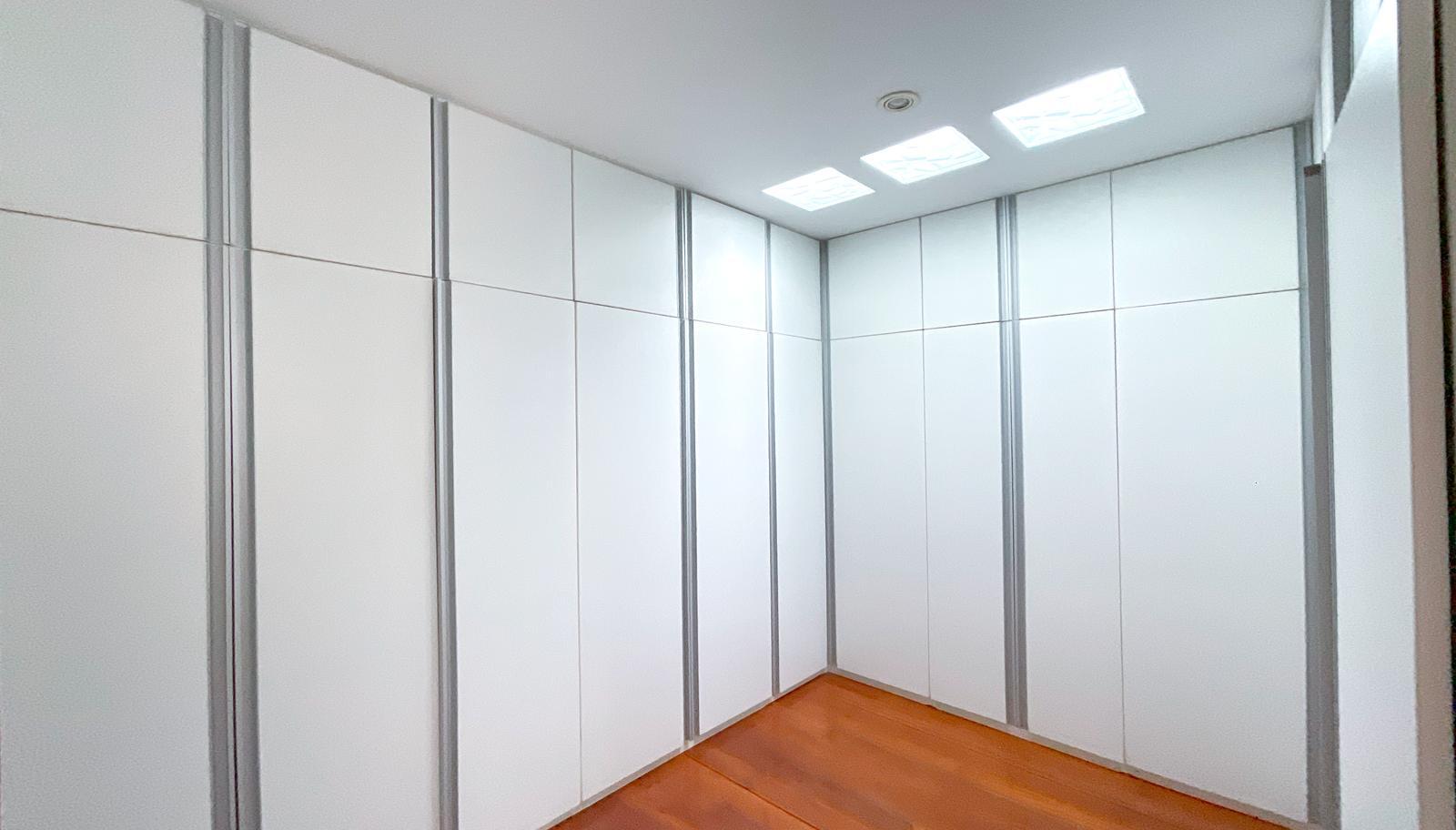 ALQUILER DE CASA MODERNA EN CONDOMINIO PRIVADO – JOCKEY, CHICLAYO