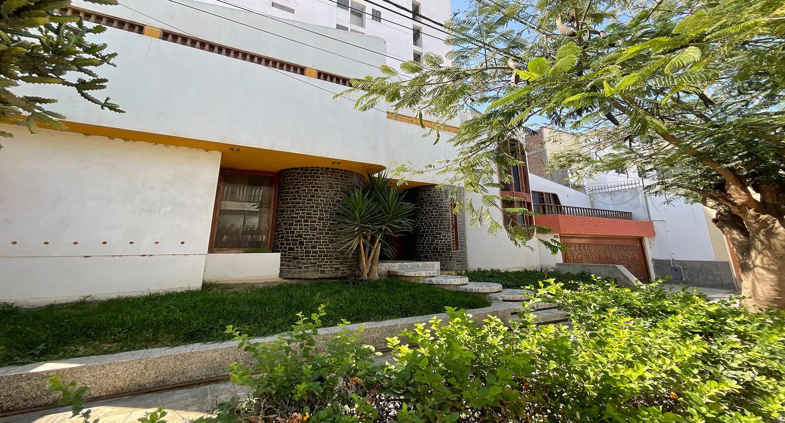 ALQUILER DE CASA PARA EMPRESAS EN URB. SANTA VICTORIA