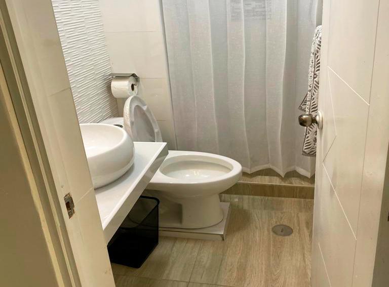 ALQUILER DE DEPARTAMENTO AMOBLADO EN PIMENTEL