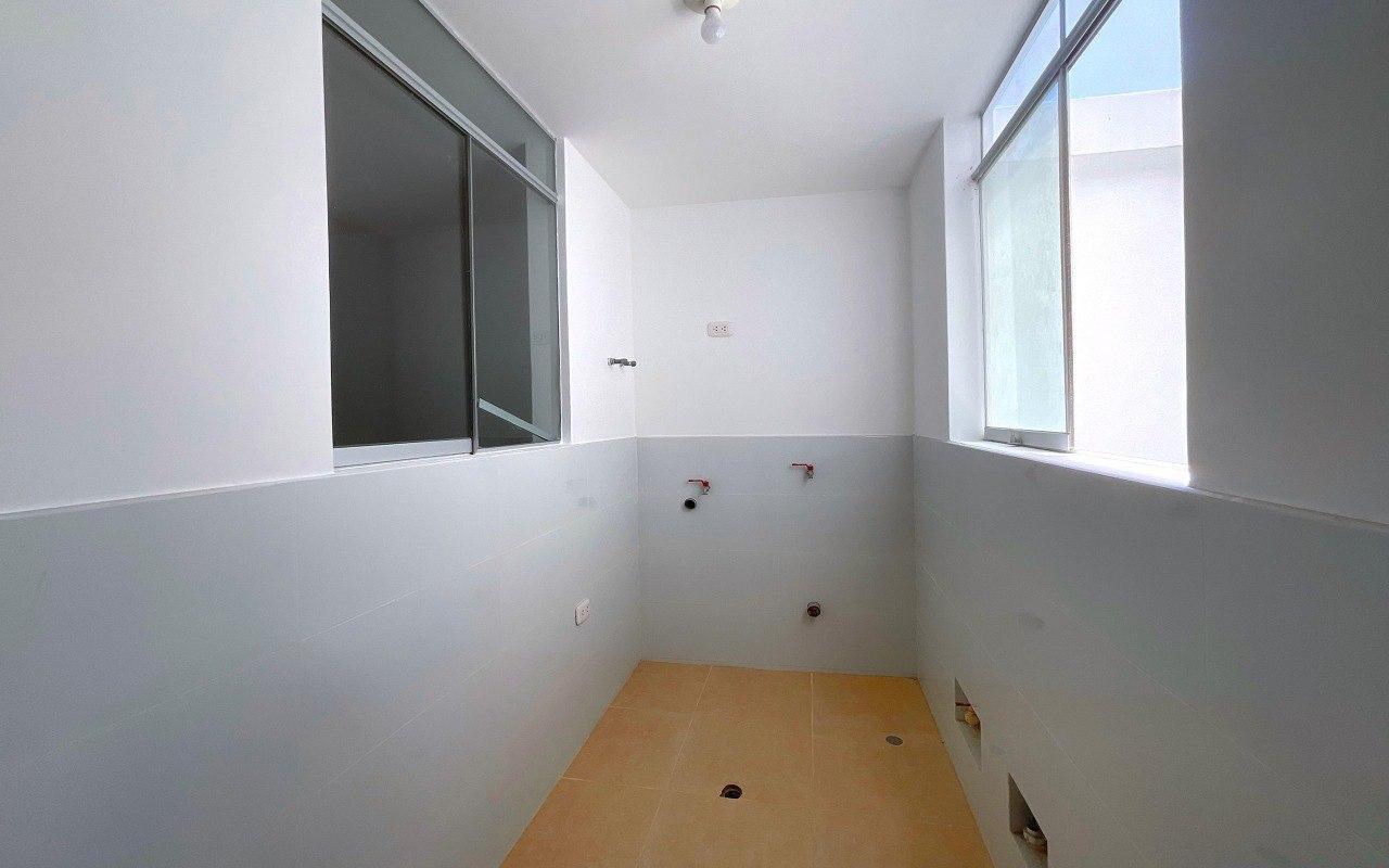 DEPARTAMENTO 2° PISO – LAS VIÑAS, CHICLAYO