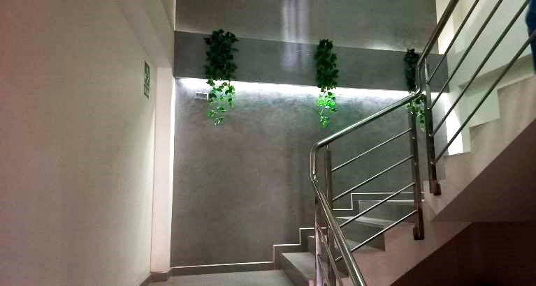 ALQUILER DE MODERNO EDIFICIO CORPORATIVO EN AV. SAENZ PEÑA