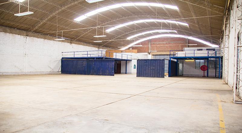 ALQUILER DE AMPLIO ALMACÉN DE 840 M² EN CHICLAYO
