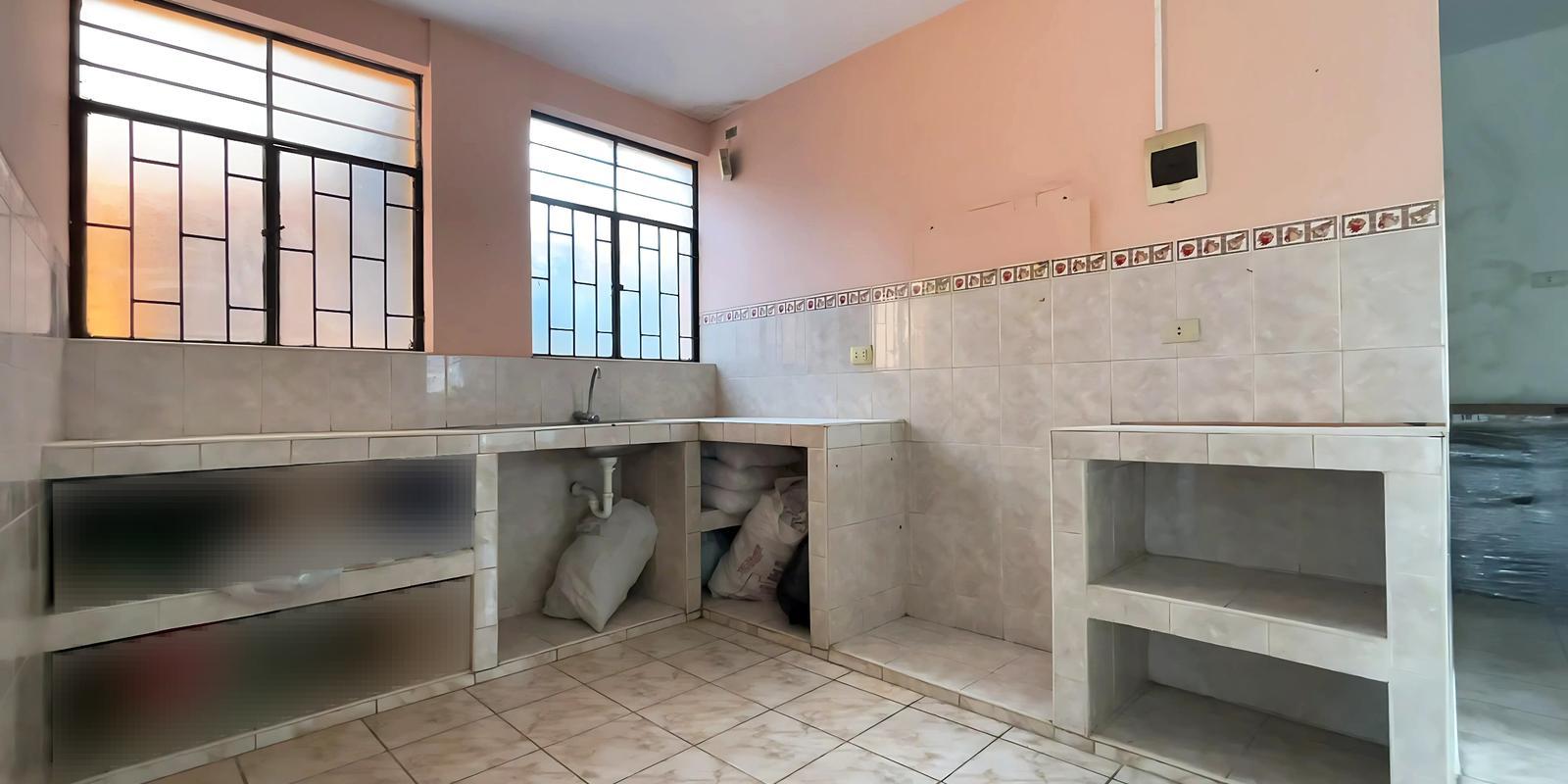 EN VENTA ¡Oportunidad de Inversión en Local Comercial en Urb. Las Brisas!