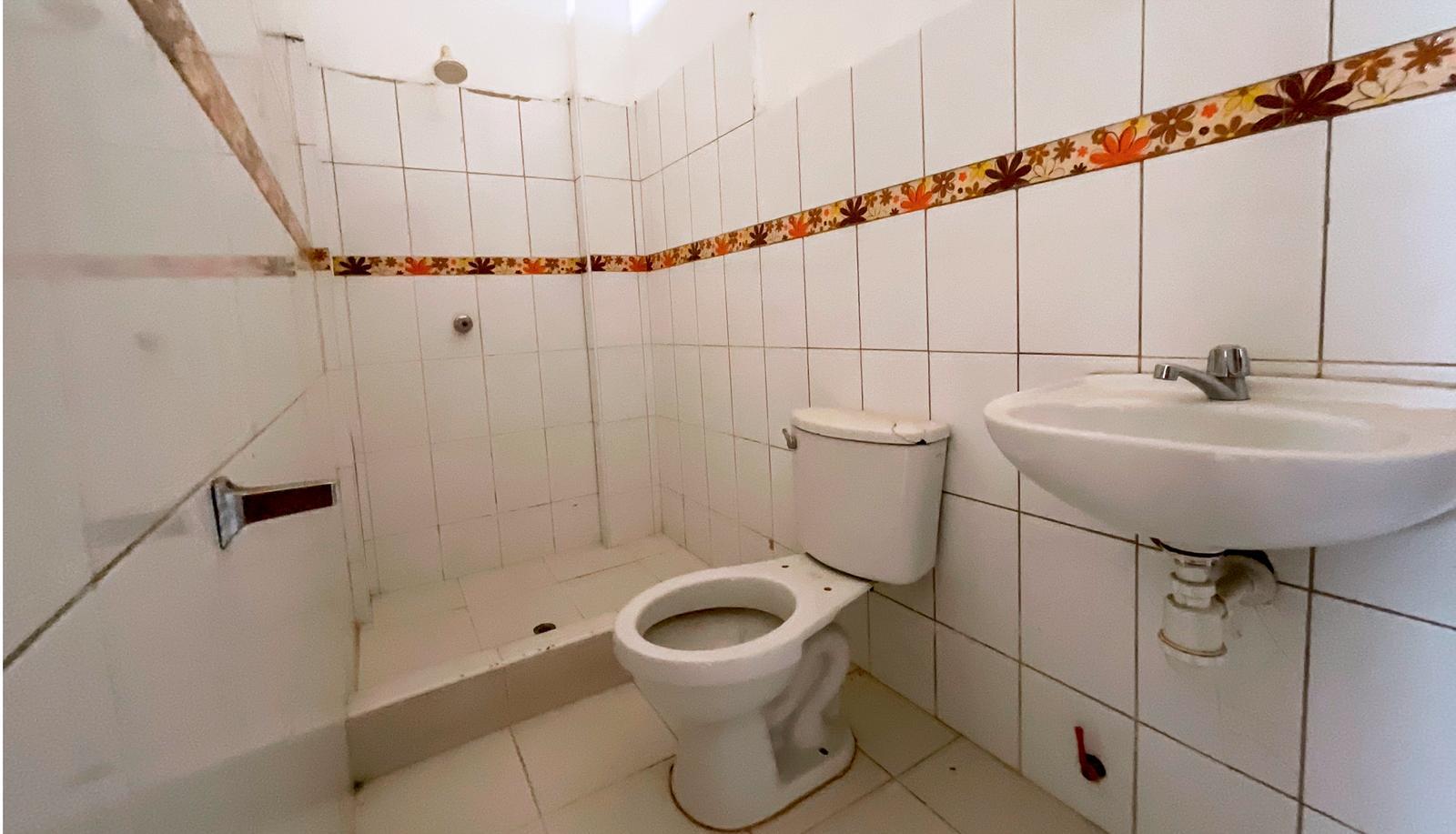 EN VENTA ¡Oportunidad de Inversión en Local Comercial en Urb. Las Brisas!