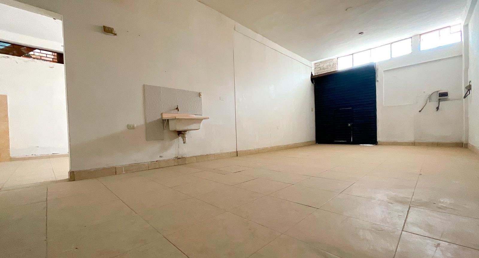 EN VENTA ¡Oportunidad de Inversión en Local Comercial en Urb. Las Brisas!