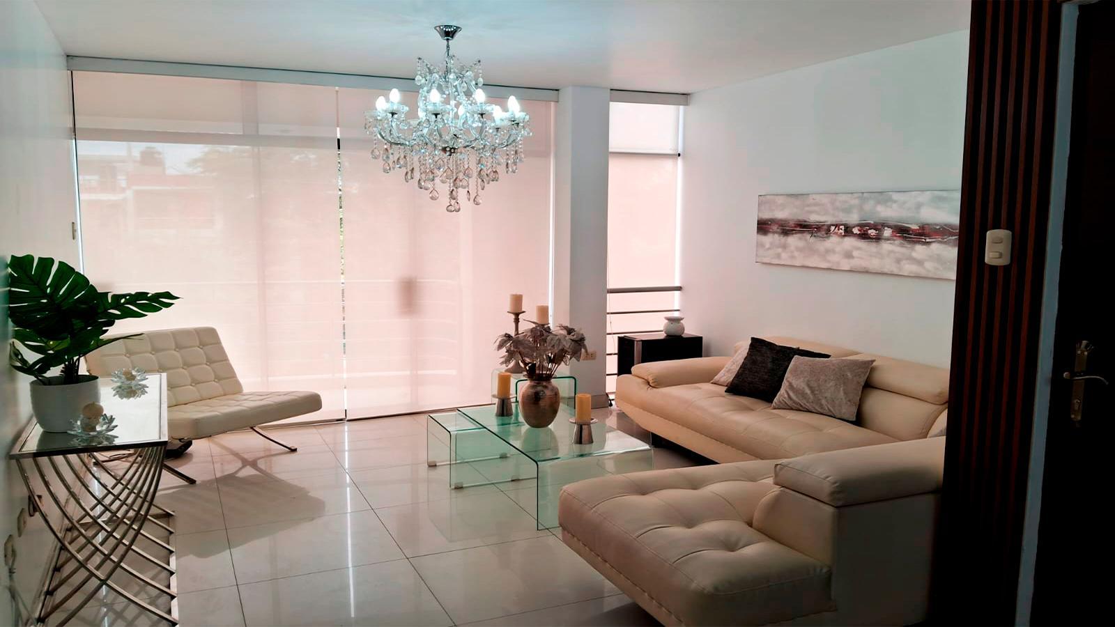 ALQUILER DE DEPARTAMENTO AMOBLADO 3° PISO EN URB. SANTA MARÍA DEL PINAR, PIURA