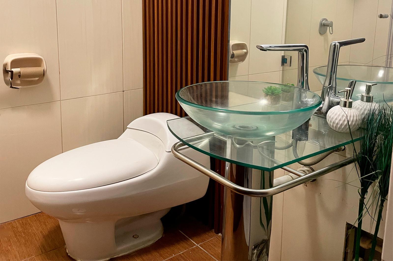 ALQUILER DE DEPARTAMENTO AMOBLADO 3° PISO EN URB. SANTA MARÍA DEL PINAR, PIURA