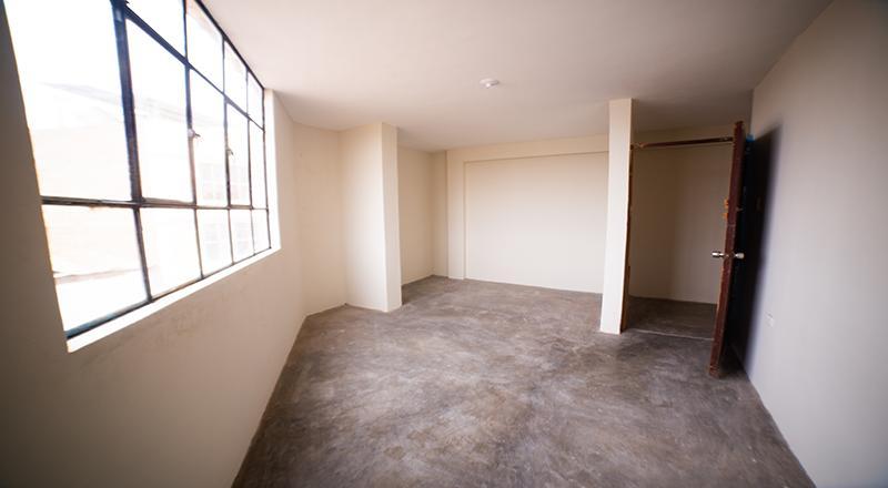 ALQUILER DE AMPLIO LOCAL DE 400 M2 EN CHICLAYO