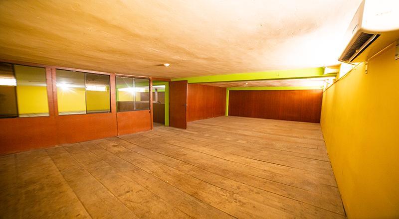 ALQUILER DE AMPLIO LOCAL DE 400 M2 EN CHICLAYO