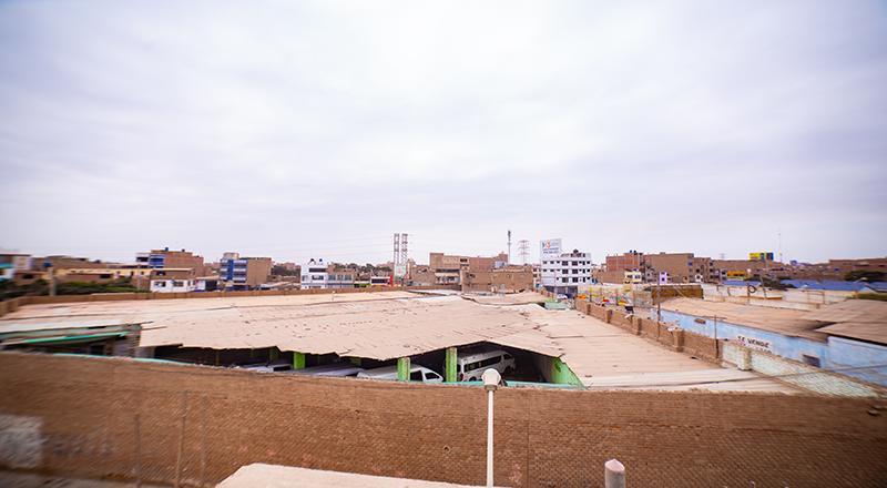 ALQUILER DE AMPLIO LOCAL DE 400 M2 EN CHICLAYO