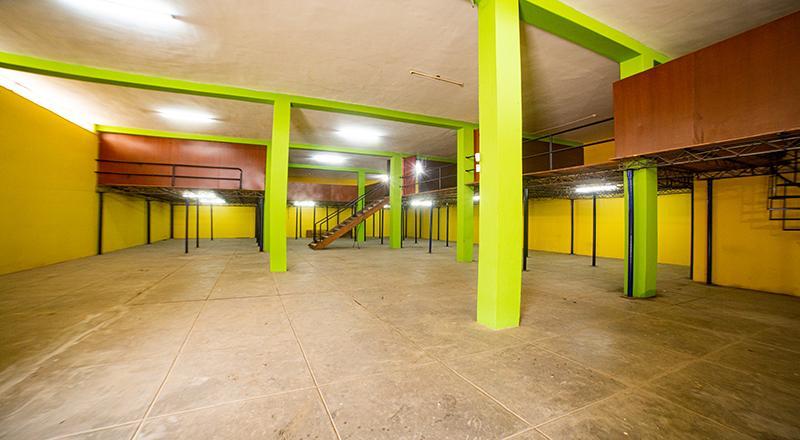 ALQUILER DE AMPLIO LOCAL DE 400 M2 EN CHICLAYO