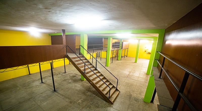 ALQUILER DE AMPLIO LOCAL DE 400 M2 EN CHICLAYO