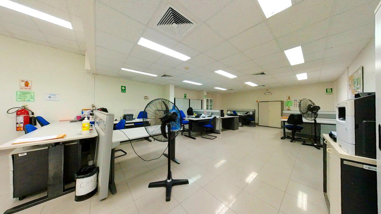 LOCAL EN VENTA EN ESQUINA – ELÍAS AGUIRRE CON 7 DE ENERO, CENTRO DE CHICLAYO