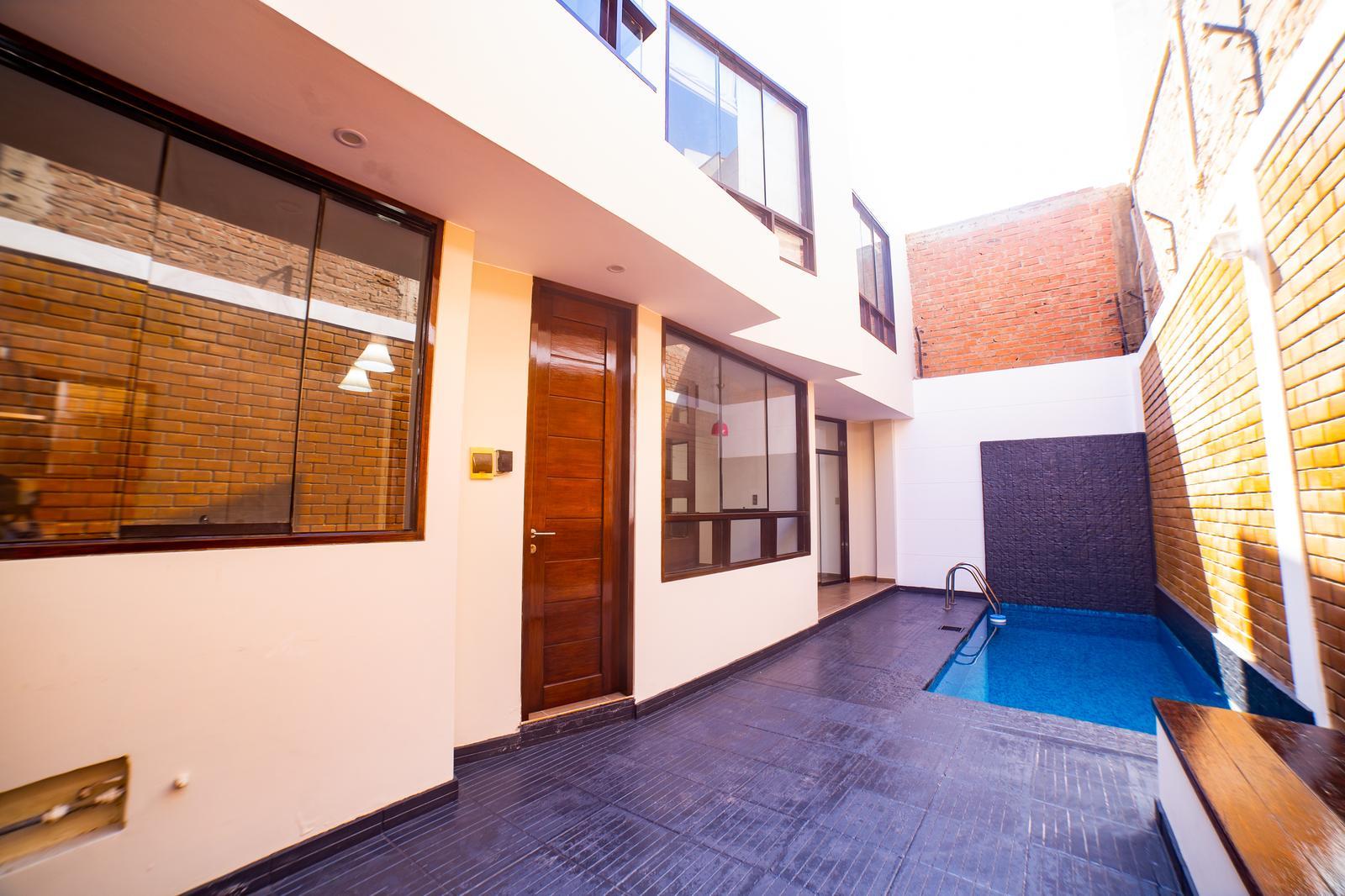 VENTA DE CASA EN CONDOMINIO JOCKEY