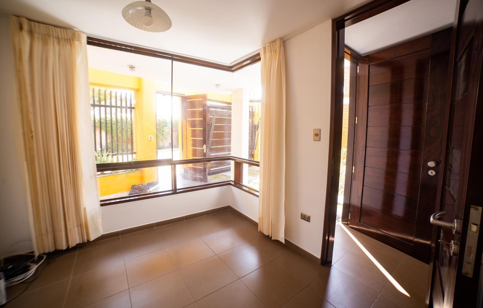 VENTA DE CASA EN CONDOMINIO JOCKEY