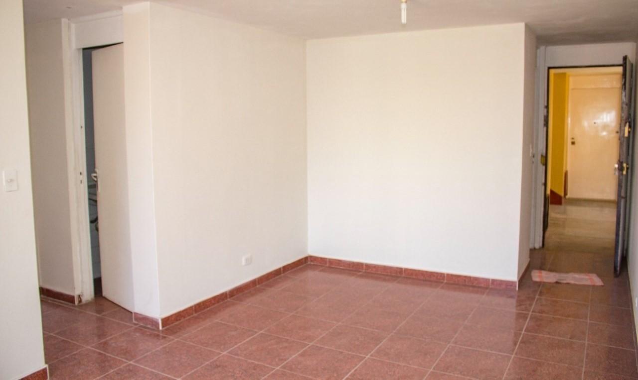VENTA DE DEPARTAMENTO 3° PISO EN RESIDENCIAL LEGUÍA