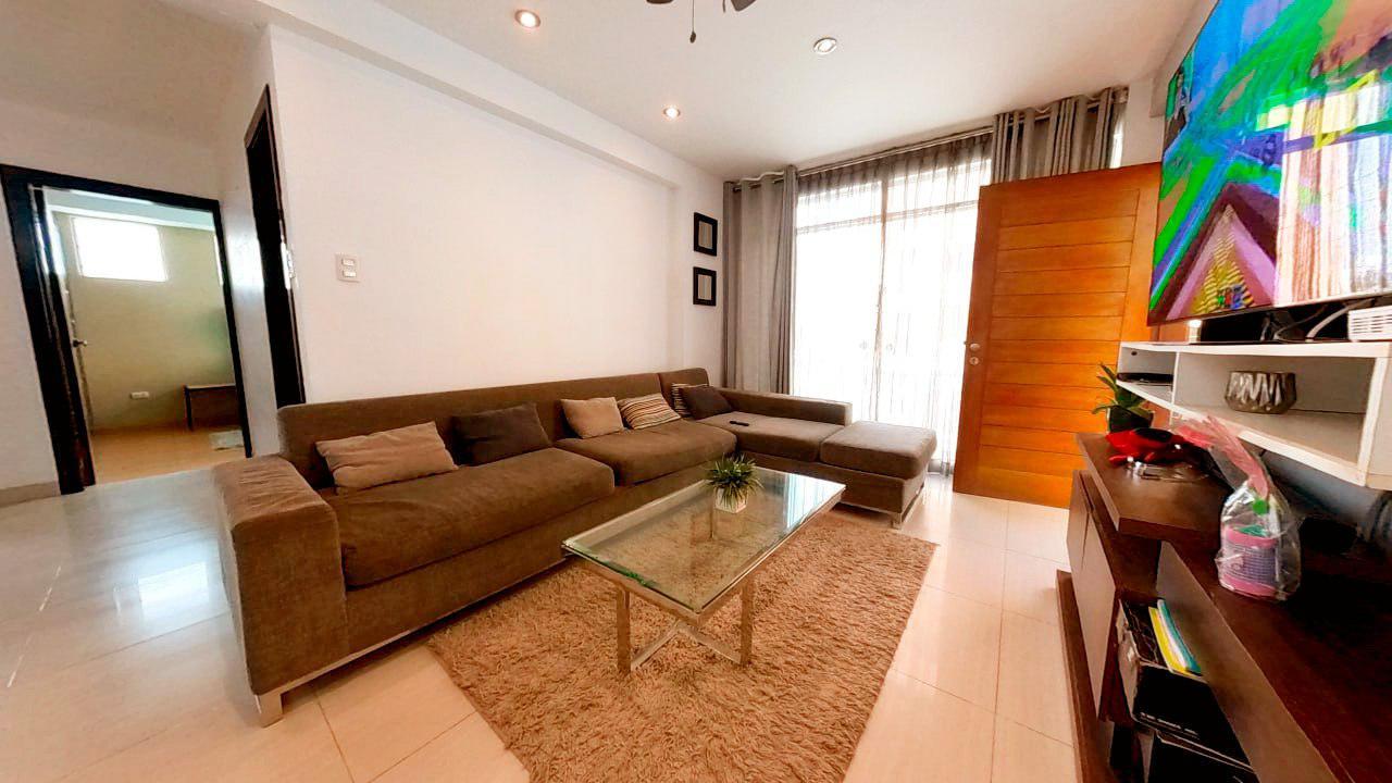 ALQUILER DE LOCAL COMERCIAL 2° PISO Y AIRES EN AV. GRAU