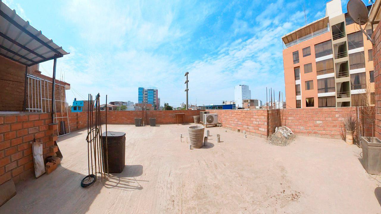 ALQUILER DE LOCAL COMERCIAL 2° PISO Y AIRES EN AV. GRAU