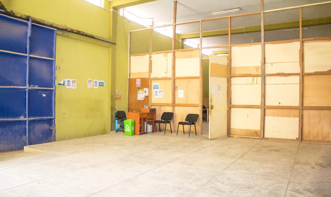 VENTA DE AMPLIO LOCAL EN CHICLAYO