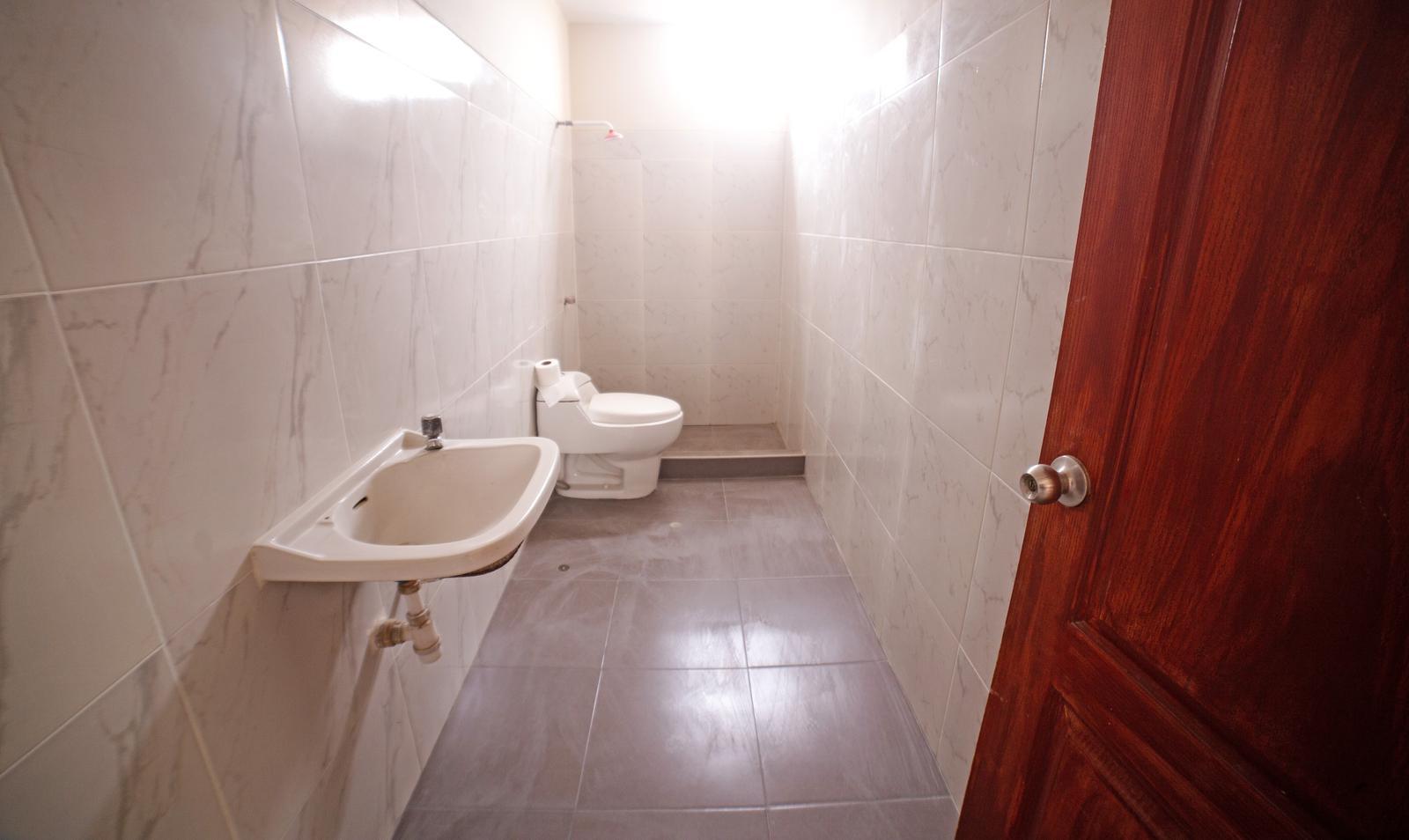 VENTA DE AMPLIO LOCAL DE 400 M2 EN CHICLAYO