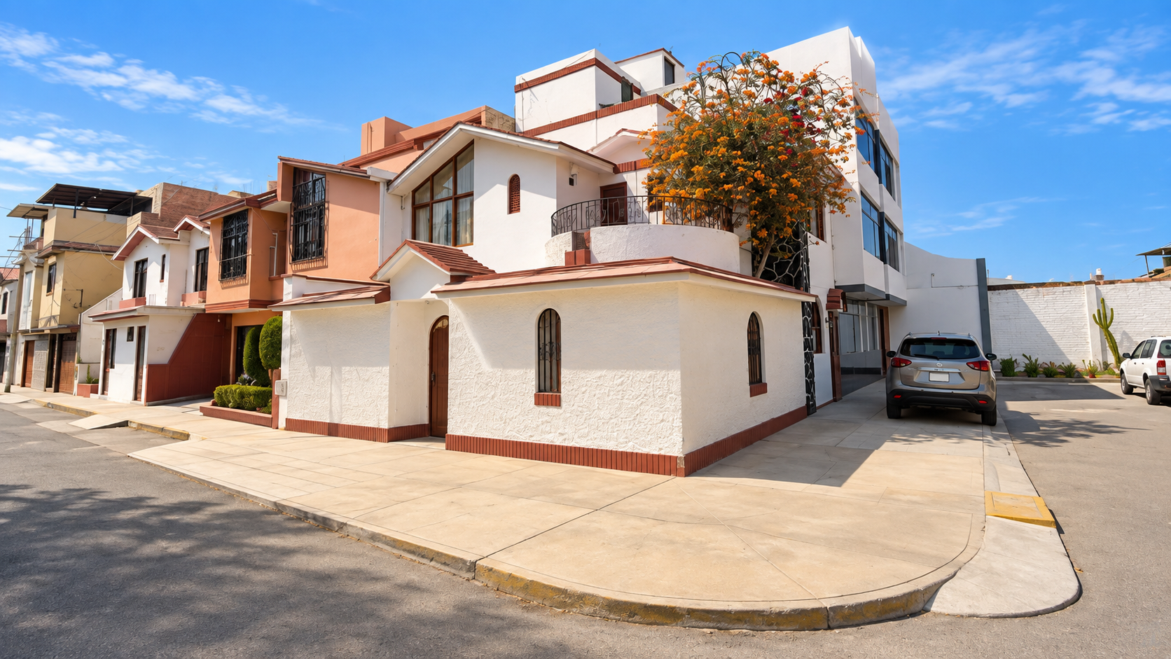 CONDOMINIO AV. GRAU: CASA EN ALQUILER