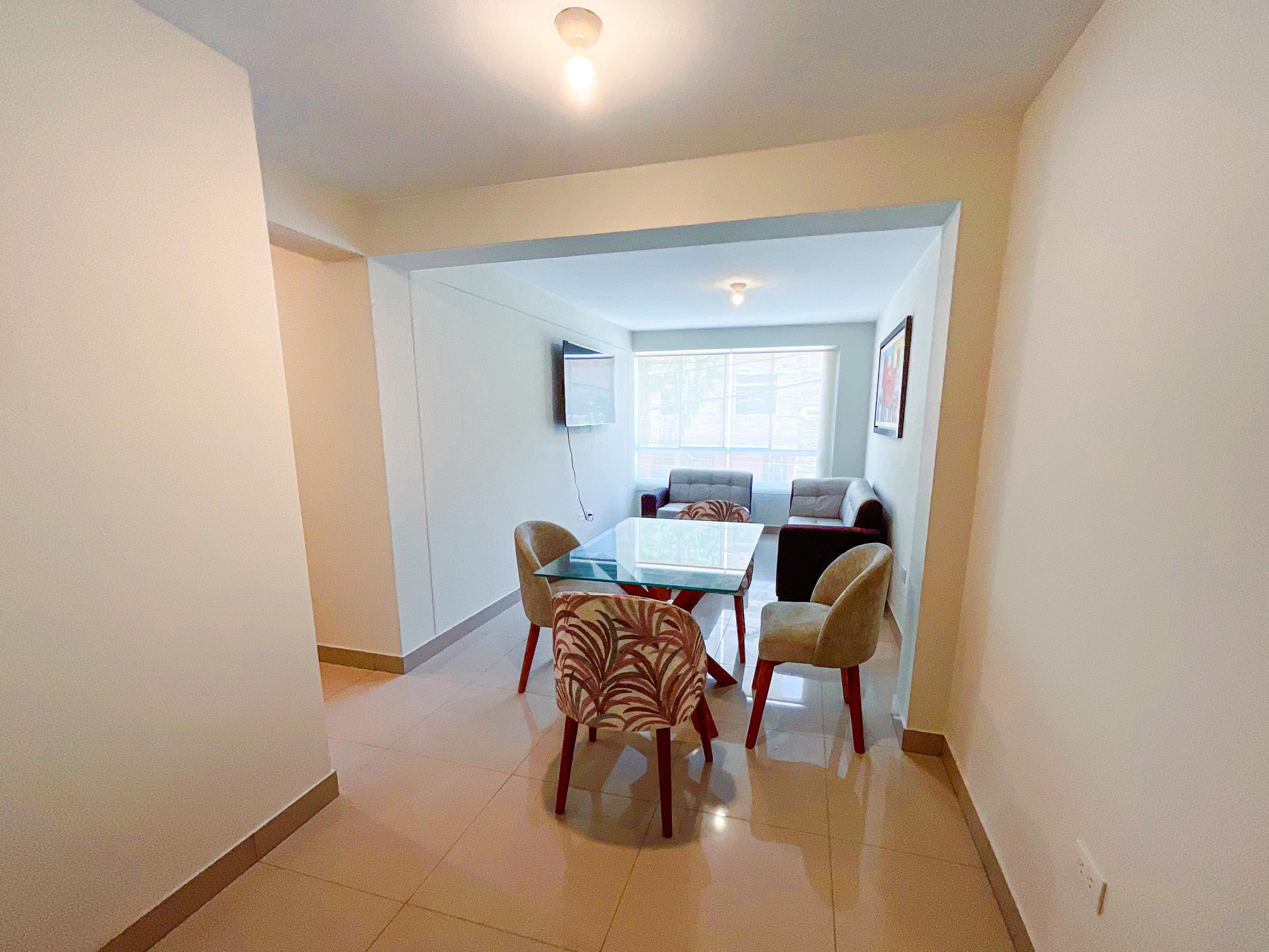 DEPARTAMENTO EN ALQUILER 2DO PISO EN RESIDENCIAL PASEO GRAU, LA VICTORIA