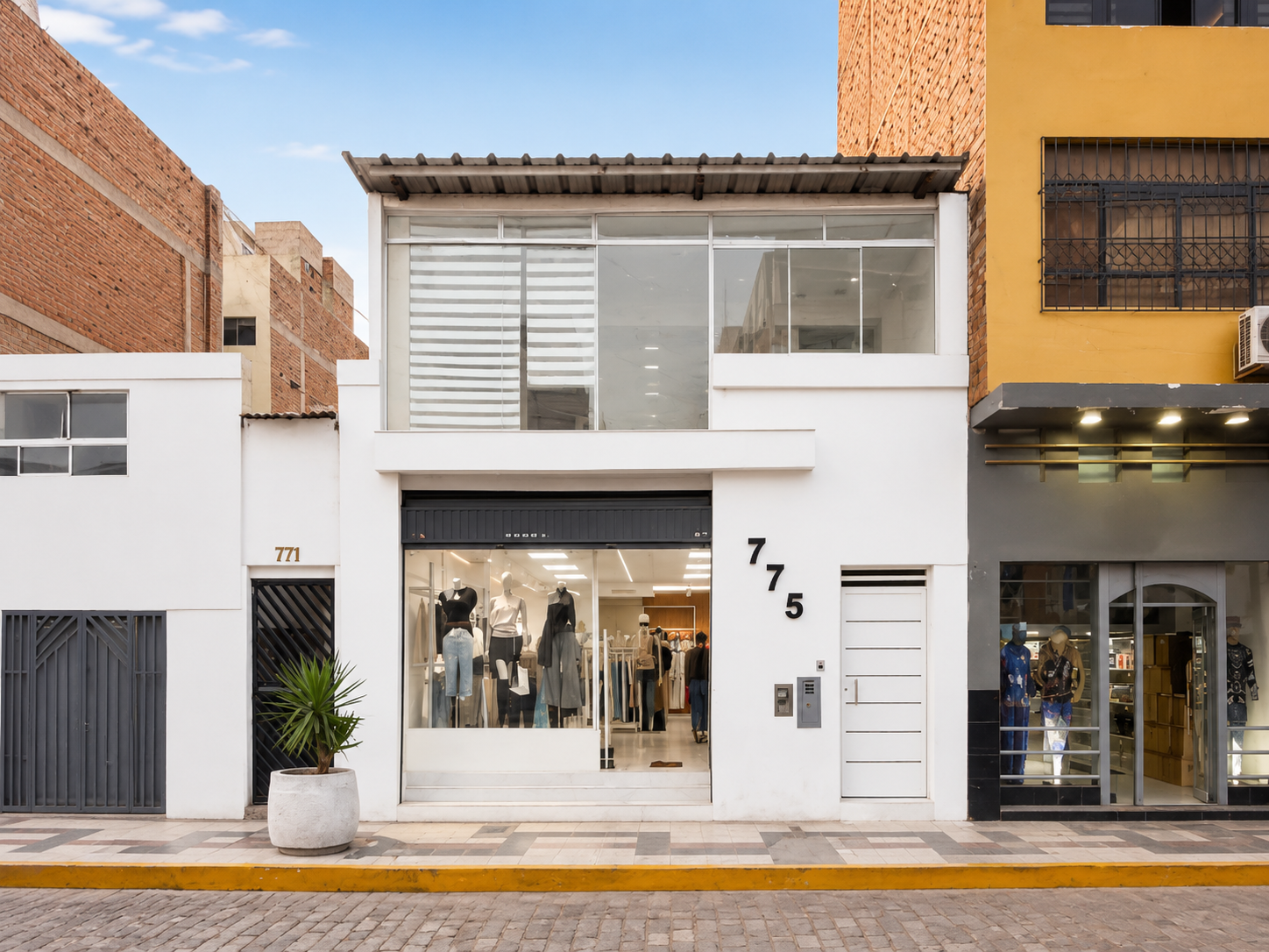 ALQUILER DE LOCAL COMERCIAL 2° PISO EN CENTRO DE CHICLAYO